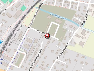 Carte de Entre Chiens Et Chats à Tullins