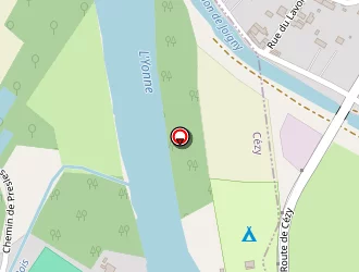 Carte de Stade Municipal à Cézy