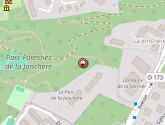 Carte de Equipements Publics à Celle-saint-cloud (la)