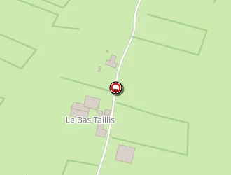 Carte de Centre Equestre à Éteignières